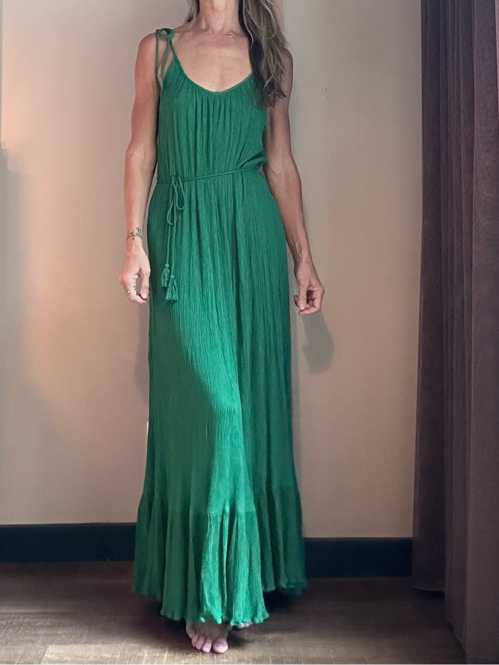 & Other Stories Emerald Green Crinkle Maxi Dress with Tie Waist